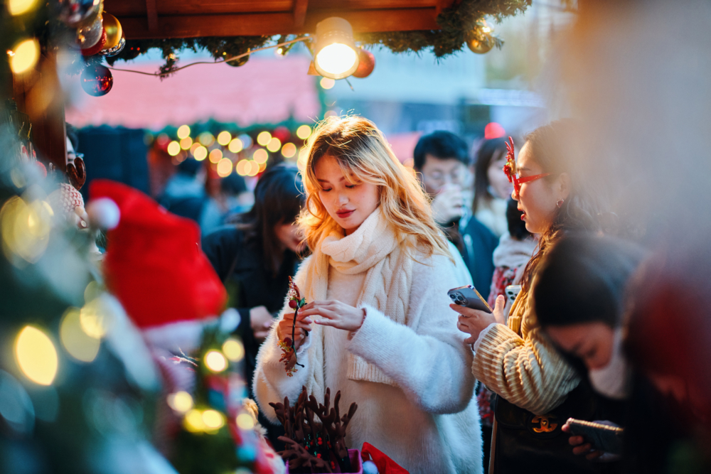 Christkindlmarkt | German Events | 2021 | Yuanminyuan Road | Christmas Market | Event Shanghai | 12 Christkindlmarkt | German Events | 2021 | Yuanminyuan Road | Christmas Market | Event Shanghai | 12