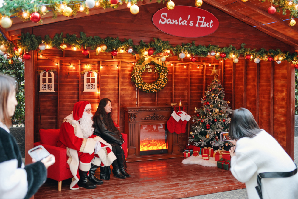 Christkindlmarkt | German Events | 2021 | Yuanminyuan Road | Christmas Market | Event Shanghai | 7 Christkindlmarkt | German Events | 2021 | Yuanminyuan Road | Christmas Market | Event Shanghai | 7